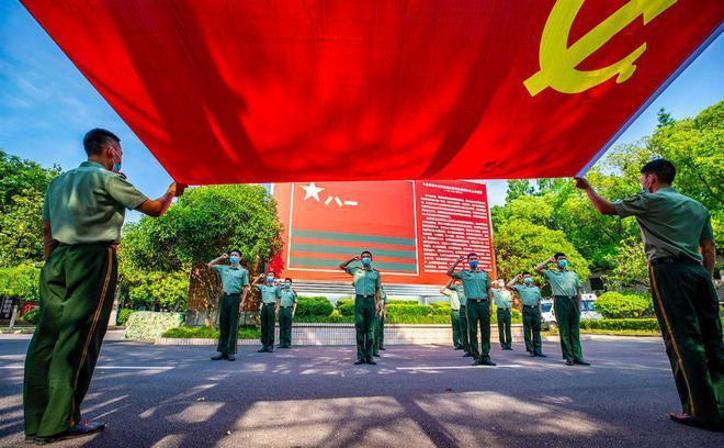 终结者2官方手游